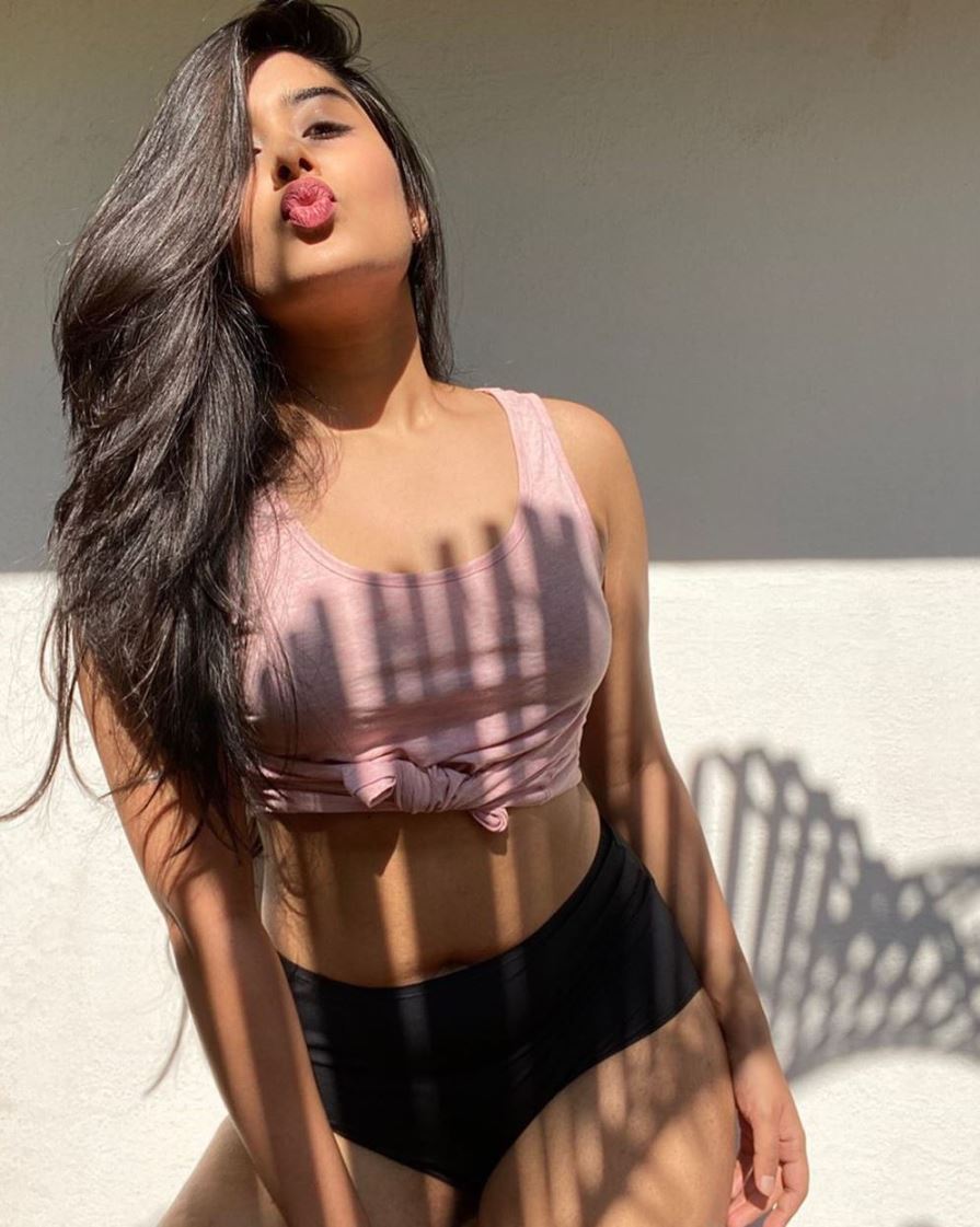 Delhi Model Nikita Sharma