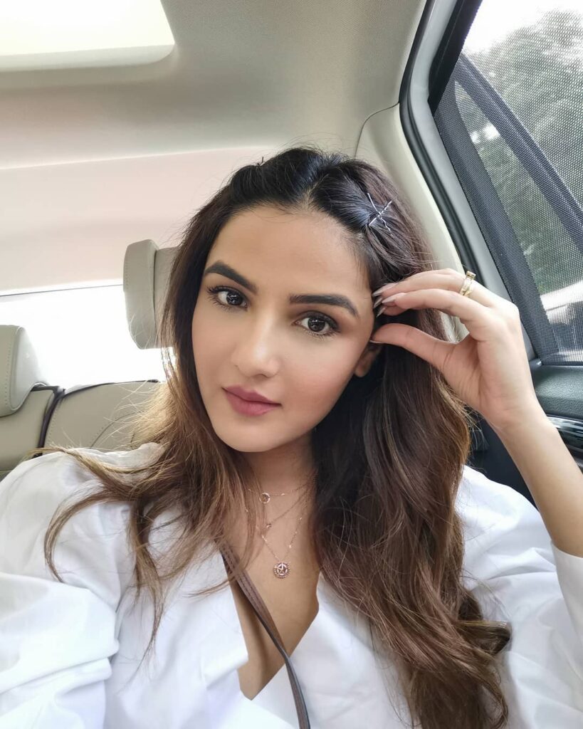 Jasmin Bhasin