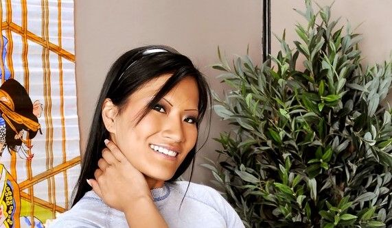 Christina Aguchi