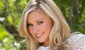 Lena Nicole Biography/Wiki, Age, Height, Career, Photos & More