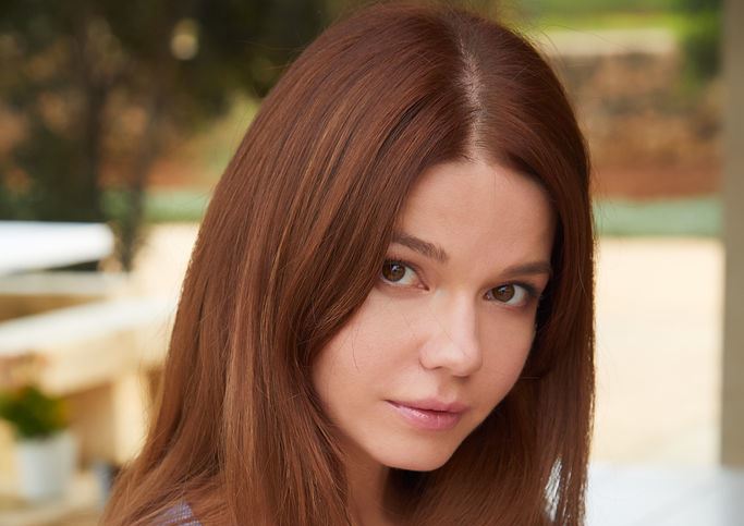 Mia Lee