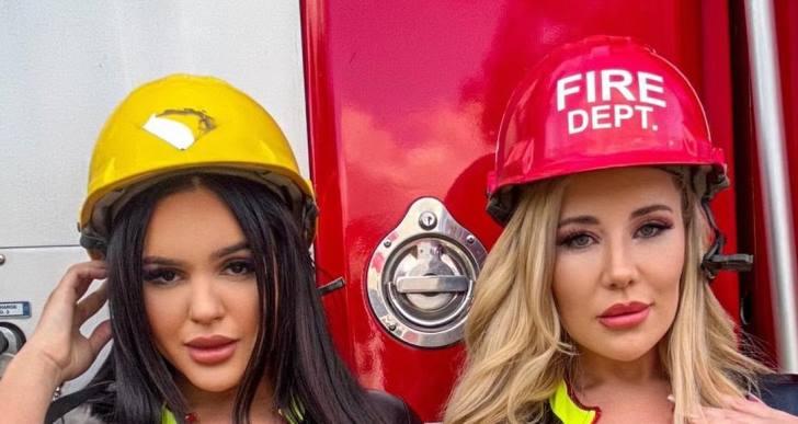 Savannah Bond with Alexas Morgan on a Shoot