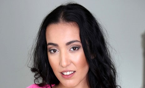 Amanda Estela