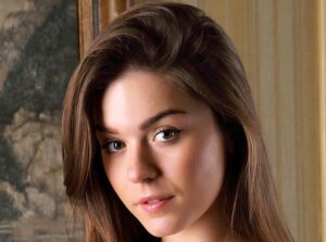 Lily C. Biography/Wiki, Age, Height, Career, Photos & More