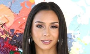 Lilly Hall Biography/Wiki, Age, Height, Career, Photos & More