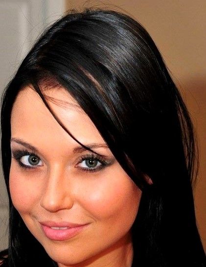 Ava Nicks