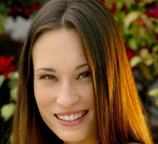 Elle Williams 1