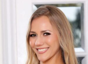 Jasmine Daze Biography/Wiki, Age, Height, Career, Photos & More