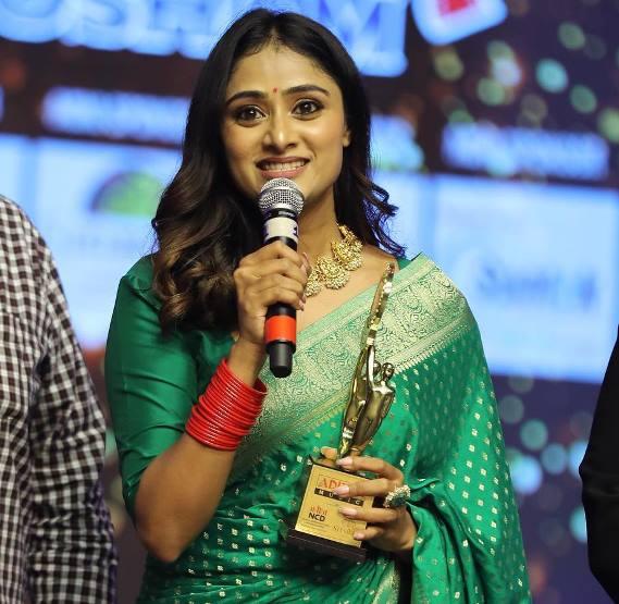 Sangeetha Sringeri won Santosham South Indian Film Awards