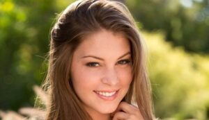 Amber Sym Biography/Wiki, Age, Height, Career, Photos & More