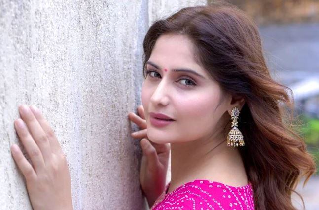 Arti Singh