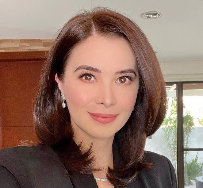 Sunshine Cruz