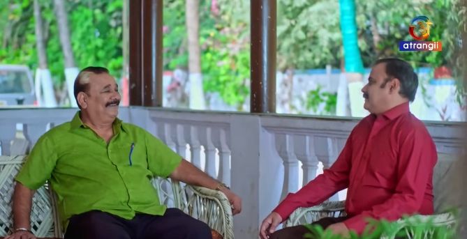 Anupam Gahoi (Chachi Ji) and Brij Kishore Tiwari (Ashok) - Scene 1
