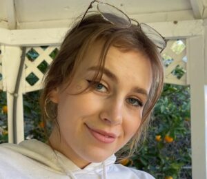 Fiona Sprouts Biography/Wiki, Age, Height, Career, Photos & More