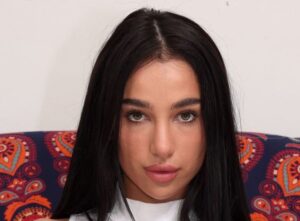 Kama Oxi Biography/Wiki, Age, Height, Career, Photos & More