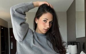 Sarah Illustrates Biography/Wiki, Age, Height, Career, Photos & More