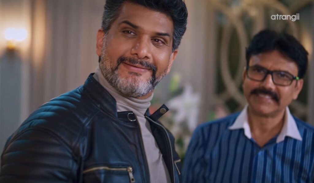 Papa's Friend Trailer: पिता के दोस्त से प्यार करेगी Aditi, Atrangii की नई Series में दिखेगा बोल्ड और Complicated रिश्ता 3 Ali Hasan in Papa's Friend Atrangii