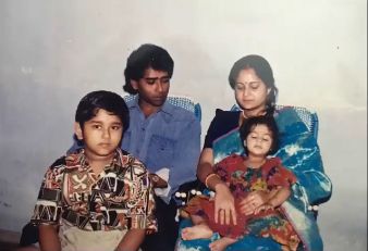 Alivia Sarkar Childhood Family Picture