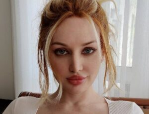 Amber Hallibell Biography/Wiki, Age, Height, Career, Photos & More