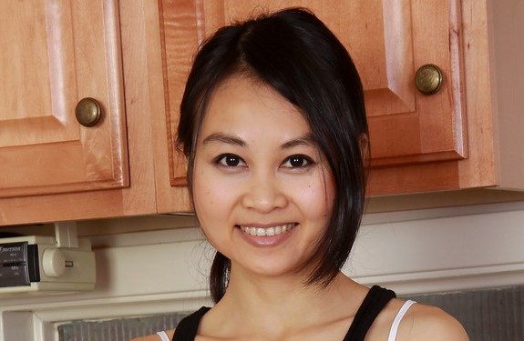 Amber Thi