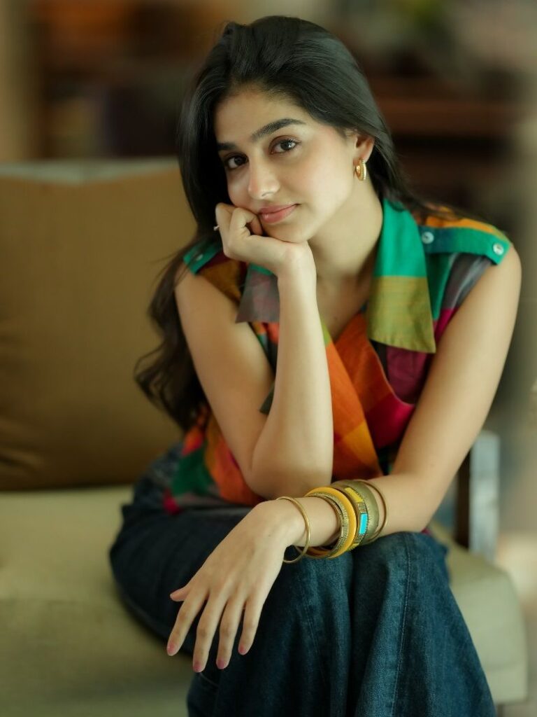 10 Young Malayalam Actresses to Watch in 2026: नई पीढ़ी की ये Actresses Mollywood में बना रही हैं पहचान 2 Anaswara Rajan