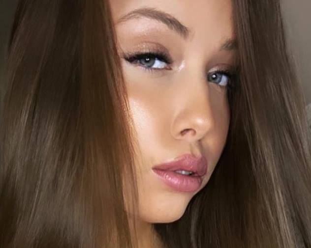 Angelina Angee