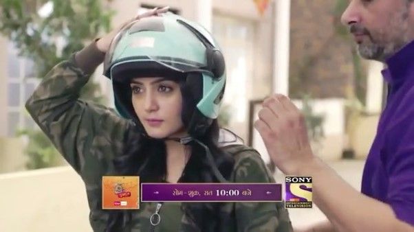 Anjali Tatrari as Niya Sharma in Mere Dad Ki Dulhan