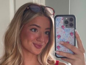 Autumn Ren Biography/Wiki, Age, Height, Career, Photos & More