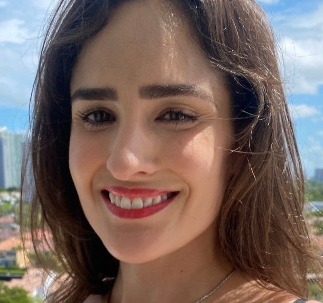 Ava Alex