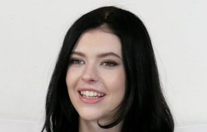 Bella Nova Biography/Wiki, Career, Photos & More