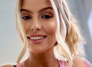 Cece Leigh Biography/Wiki, Age, Height, Career, Photos & More