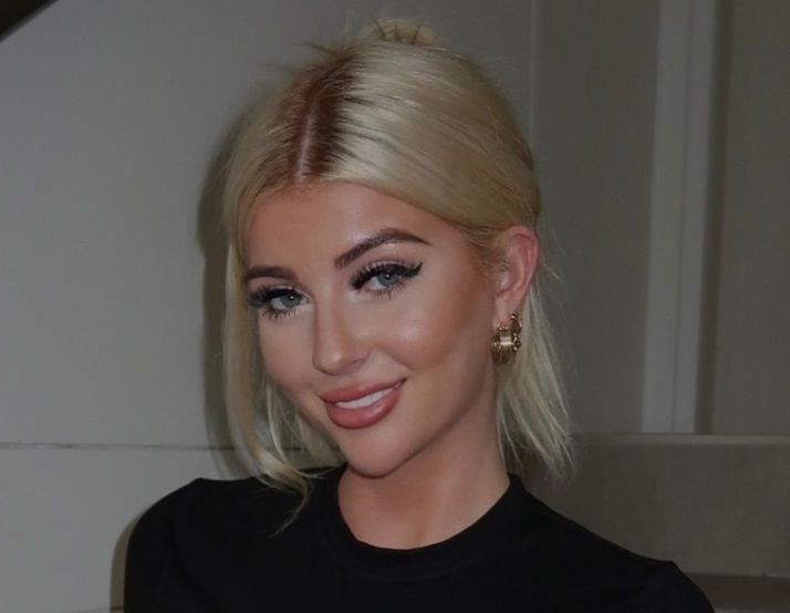 Charlotte Holt Biography/Wiki, Age, Height, Career, Photos & More