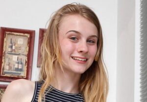 Charlotte Carmen Biography/Wiki, Age, Height, Career, Photos & More