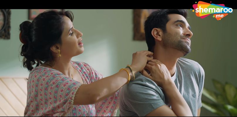 Dil Padosi Web Series: ShemarooMe की नई Relationship Drama में प्यार, Attraction और रिश्तों की उलझन 2 Dil Padosi Web Series - Scene 1