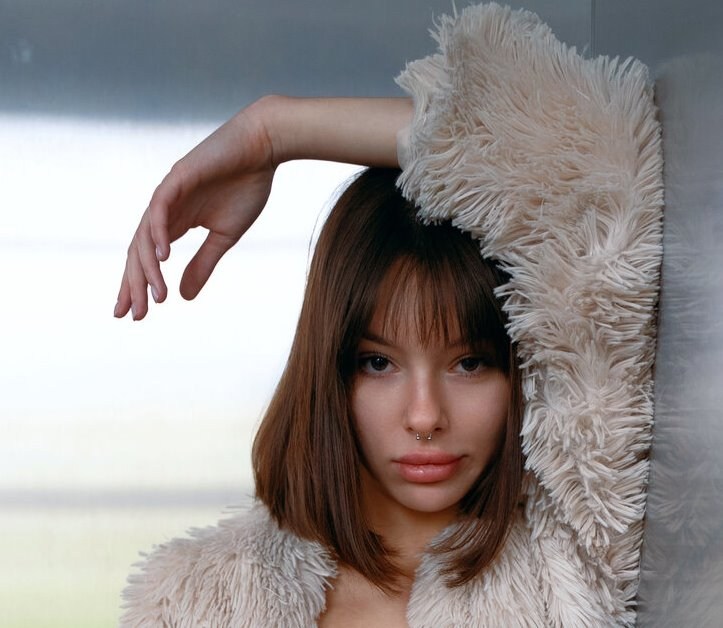Elizabeth Q