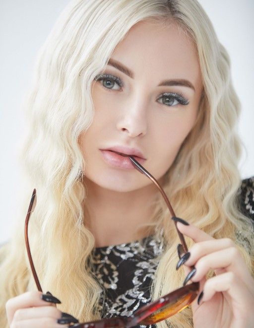 Estelle Fox