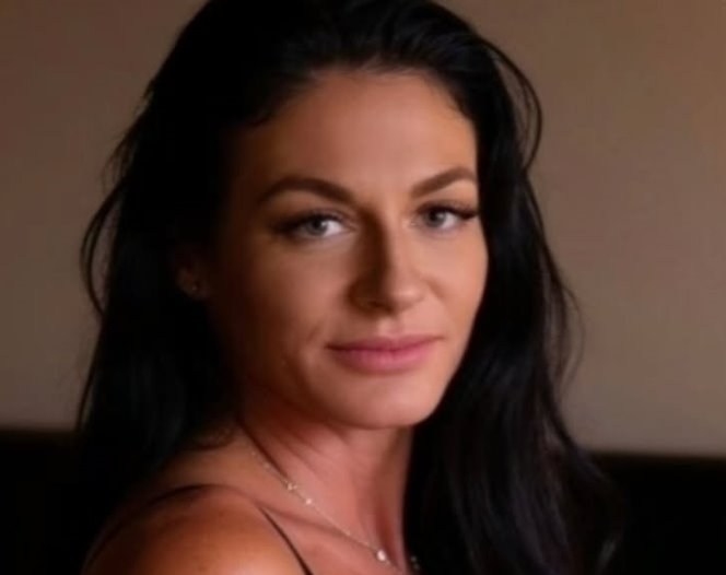 Gina Goodwife
