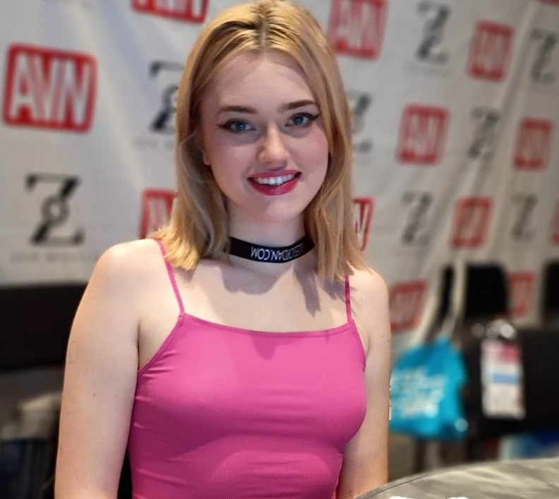Gracey Fox at AVN Expo 2026