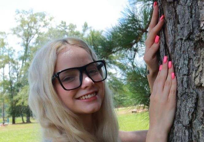 Holly Mae