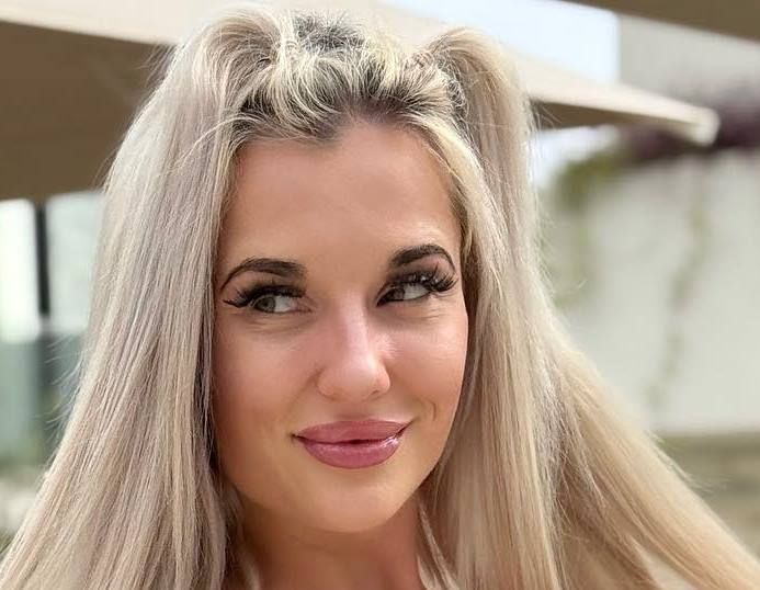 Jay Jay Pink Biography Wiki Age Height Career Photos More Jay Jay Pink Biography Wiki Age Height Career Photos More