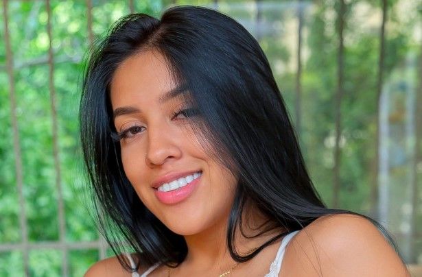 Jenny Tovar