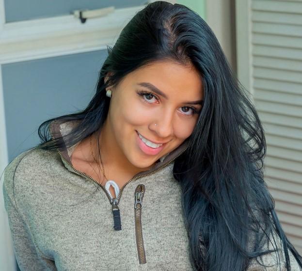 Jenny Tovar