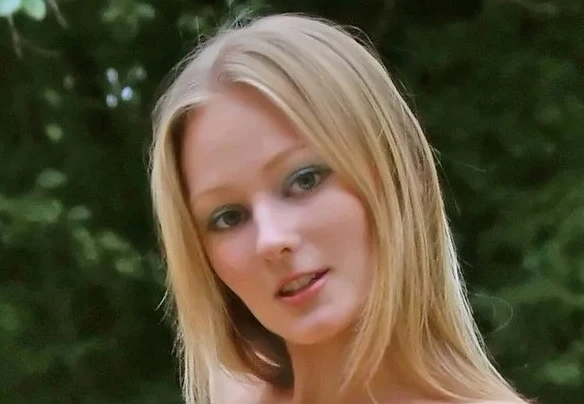 Julia Am