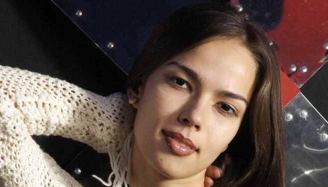 Julia Ae