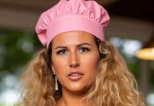 Kathy Deep Biography/Wiki, Age, Height, Career, Photos & More