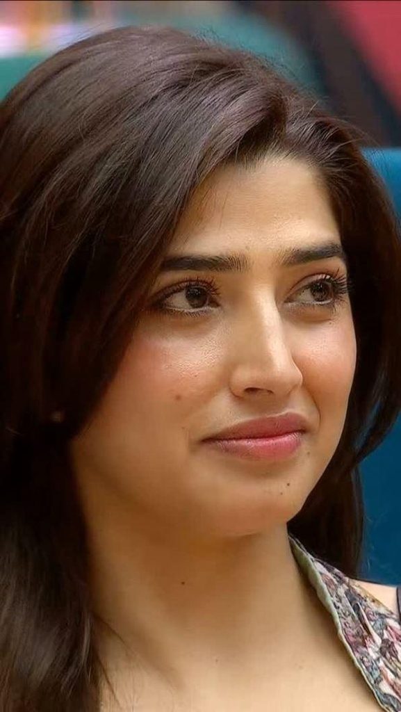 Bigg Boss 20: Captaincy से विवादों तक, इन 5 Contestants की हर तरफ चर्चा 4 Love Gill