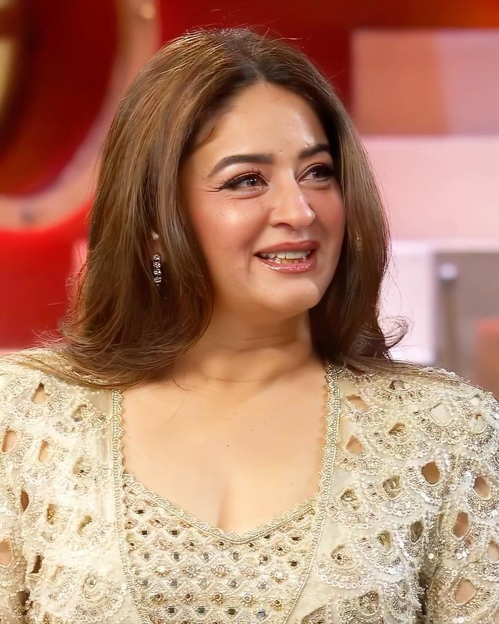 Bigg Boss 20: Captaincy से विवादों तक, इन 5 Contestants की हर तरफ चर्चा 5 Mahhi Vij