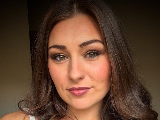 Mia Simone
