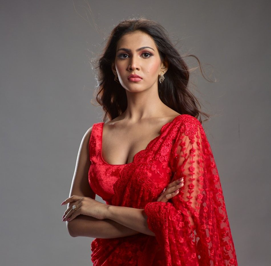Naqiyah Haji Biography/Wiki, Age, Height, Career, Photos & More 6 Naqiyah Haji