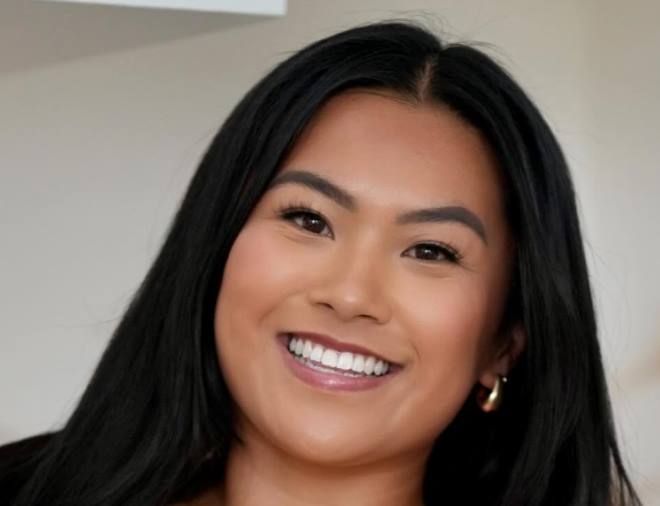 Nina Lee